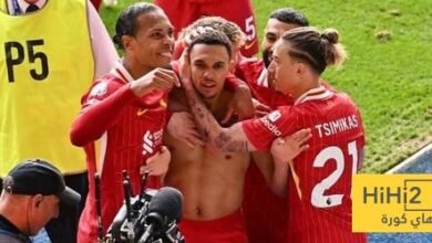 أرنولد نجح في خطف وداع مناسب من جماهير ليفربول أرنولد نجح في خطف وداع مناسب من جماهير ليفربول