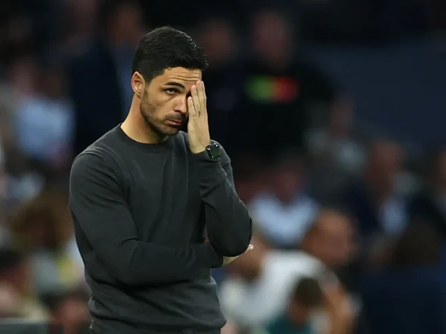 خطة أرتيتا تصطدم برغبة ويليامز في صنع التاريخ مع ناديه