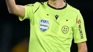 لجنة الحكام تعاقب ريال مدريد بتعيين هذا الحكم لنهائي الكأس لجنة الحكام تعاقب ريال مدريد بتعيين هذا الحكم لنهائي الكأس