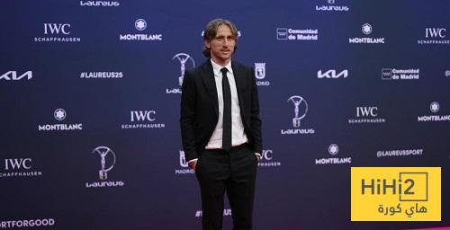 ريال مدريد يفوز بجائزة لوريوس لأفضل فريق في العام