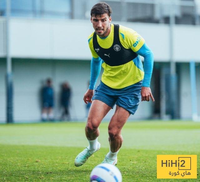 نتائج آخر 4 مباريات بين السيتي وأستون فيلا