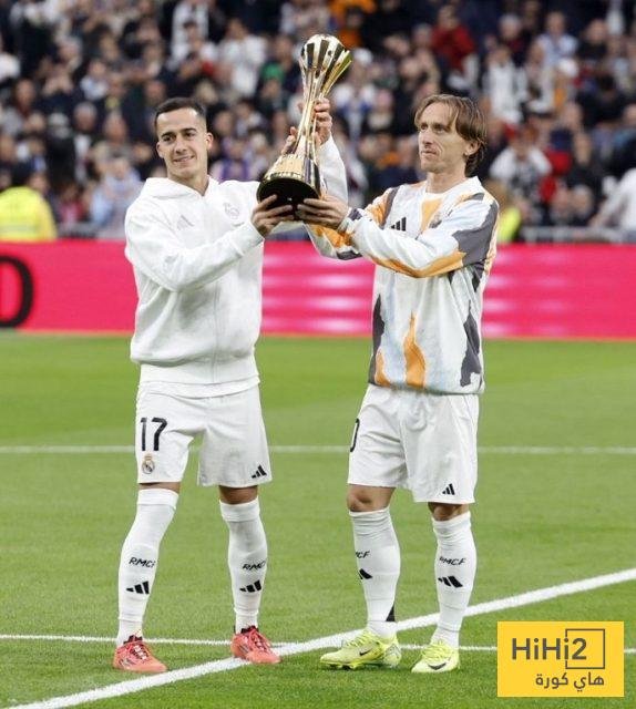 تمديد عقد ثنائي الريال!